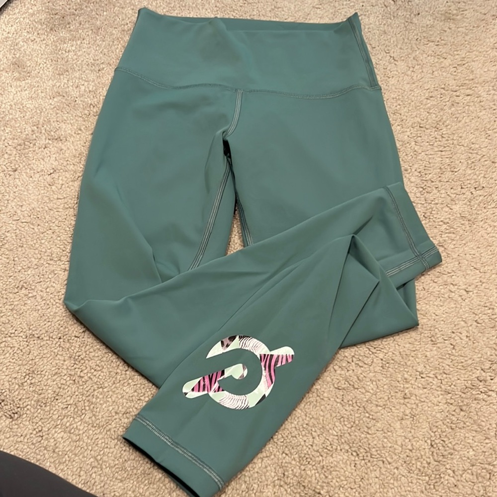Lululemon peloton leggings
